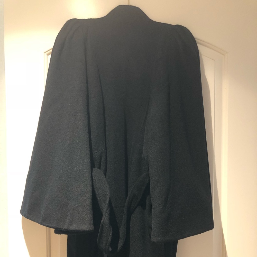 *SALE* Zac Posen Chic  Black Coat - Picture 3 of 11